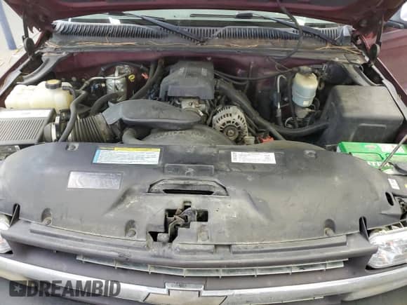 2000 Chevrolet Silverado 2500 LS с VIN 1GCGK29U2YE275751, выставлен на аукционе Copart как лот 82468044 с пробегом 169 643 миль миль и Чистый • Clean title. История ставок и продаж доступна на DreamBid. Изображение 11.