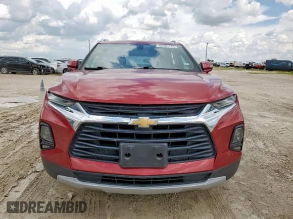 2019 Chevrolet Blazer with VIN 3GNKBBRA6KS695856, listed as a Copart auction lot 62461155 with 106,746 mi miles and Salvage title. Bid and sale history available at DreamBid. Image 5.