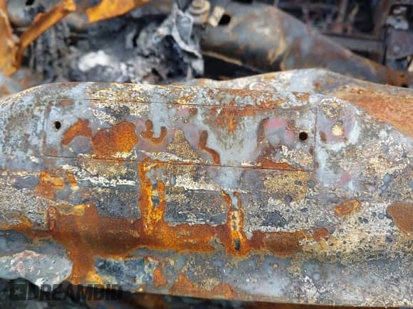 2016 Cadillac Escalade Luxury Collection z VIN 1GYS4BKJ9GR139753, wystawiony jako IAAI lot #42551226 z przebiegiem Nie podano mil oraz . Historia ofert i sprzedaży dostępna na DreamBid. Obrazek 9.