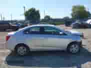 2012 Chevrolet Sonic LS с VIN 1G1JA5SH4C4174046, выставлен на аукционе IAAI как лот 42778332 с пробегом 91 525 миль миль и . История ставок и продаж доступна на DreamBid. Изображение 14.