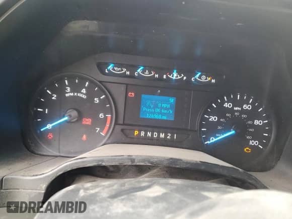 2017 Ford F-250 XLT z VIN 1FT7X2B67HED50926, wystawiony jako Copart lot #83875475 z przebiegiem 124 968 mil mil oraz Czysty tytuł • Clean title. Historia ofert i sprzedaży dostępna na DreamBid. Obrazek 9.