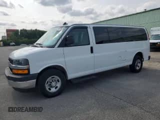 2018 Chevrolet Express Passenger LT с VIN 1GAZGPFPXJ1234733, выставлен на аукционе Copart как лот 59728105 с пробегом 92 513 миль миль и Списание • Salvage title. История ставок и продаж доступна на DreamBid. Изображение 1.