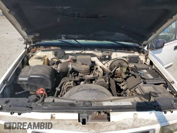1996 GMC Sierra 1500 с VIN 1GTEC14R5TZ538320, выставлен на аукционе Copart как лот 75841034 с пробегом 195 357 миль миль и Списание • Salvage title. История ставок и продаж доступна на DreamBid. Изображение 11.
