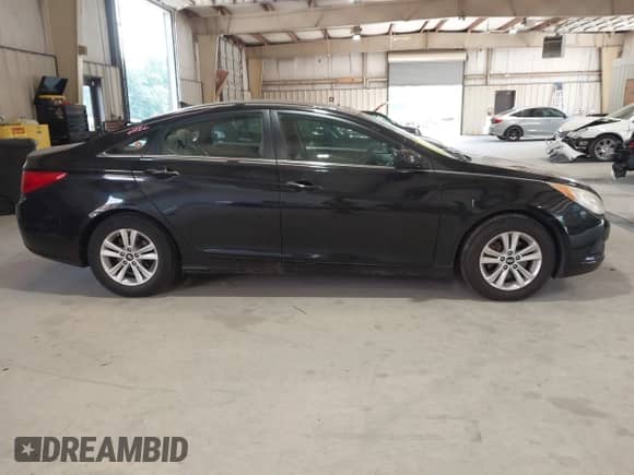 2011 Hyundai Sonata GLS с VIN 5NPEB4AC6BH186021, выставлен на аукционе IAAI как лот 43294333 с пробегом 121 722 миль миль и . История ставок и продаж доступна на DreamBid. Изображение 13.