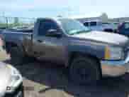2012 Chevrolet Silverado 1500 Work Truck с VIN 1GCNKPEA1CZ234528, выставлен на аукционе IAAI как лот 42136038 с пробегом 187 912 миль миль и . История ставок и продаж доступна на DreamBid. Изображение 13.
