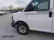 2008 Chevrolet Express Passenger with VIN 1GAGG25K781193262, listed as a IAAI auction lot 40607778 with 318,086 mi miles and . Bid and sale history available at DreamBid. Image 18.