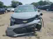 2019 Chevrolet Bolt EV LT z VIN 1G1FY6S0XK4133078, wystawiony jako Copart lot #60819093 z przebiegiem 110 297 mil mil oraz . Historia ofert i sprzedaży dostępna na DreamBid. Obrazek 5.