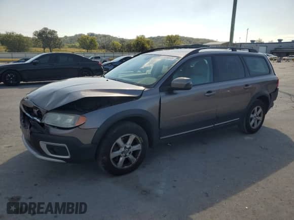 2008 Volvo XC70 с VIN YV4BZ982581001835, выставлен на аукционе Copart как лот 84428615 с пробегом 164 405 миль миль и Чистый • Clean title. История ставок и продаж доступна на DreamBid. Изображение 1.