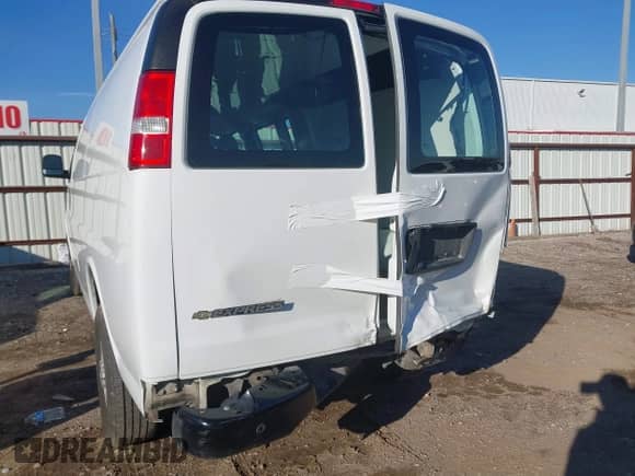 2022 Chevrolet City Express Cargo с VIN 1GCZGHF72N1157617, выставлен на аукционе IAAI как лот 41325611 с пробегом 150 138 миль миль и . История ставок и продаж доступна на DreamBid. Изображение 6.