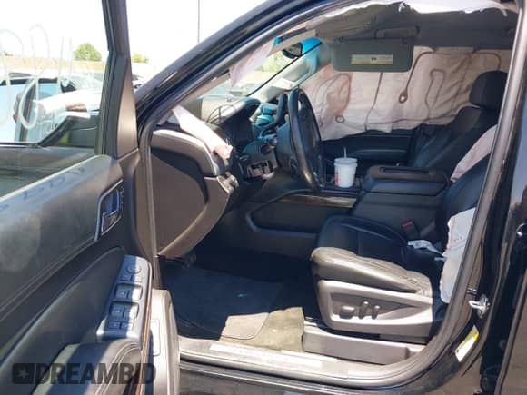 2017 Chevrolet Tahoe LT with VIN 1GNSCBKC2HR132565, listed as a IAAI auction lot 42624889 with 124,105 mi miles and . Bid and sale history available at DreamBid. Image 5.