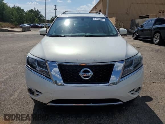 2014 Nissan Pathfinder SV Hybrid with VIN 5N1CR2MM9EC653469, listed as a Copart auction lot 67068385 with 152,671 mi miles and Clean title. Bid and sale history available at DreamBid. Image 5.