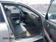 2002 Hyundai Sonata GLS z VIN KMHWF35H12A541379, wystawiony jako IAAI lot #42736860 z przebiegiem 190 682 mil mil oraz . Historia ofert i sprzedaży dostępna na DreamBid. Obrazek 5.