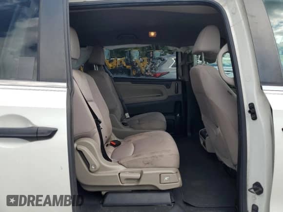 2018 Honda Odyssey LX with VIN 5FNRL6H24JB062351, listed as a Copart auction lot 70937605 with 99,389 mi miles and Non repairable. Bid and sale history available at DreamBid. Image 10.