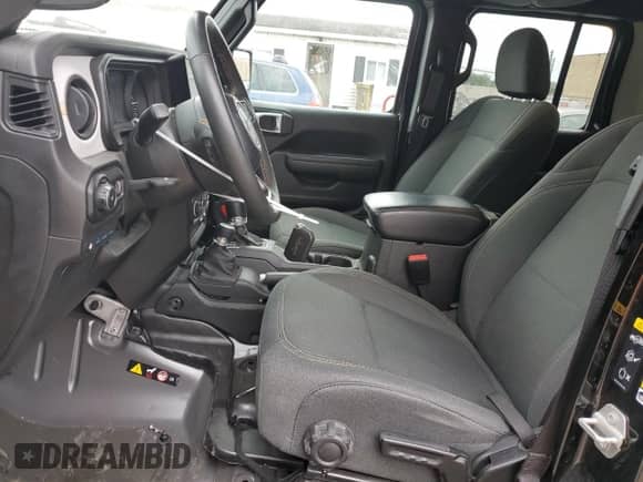 2024 Jeep Wrangler Willys с VIN 1C4RJXN64RW175548, выставлен на аукционе Copart как лот 67396905 с пробегом 29 652 миль миль и Списание • Salvage title. История ставок и продаж доступна на DreamBid. Изображение 7.