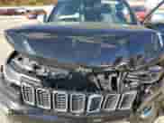 2019 Jeep Grand Cherokee Limited z VIN 1C4RJFBGXKC842668, wystawiony jako Copart lot #82351865 z przebiegiem 47 368 mil mil oraz Szkoda całkowita • Salvage title. Historia ofert i sprzedaży dostępna na DreamBid. Obrazek 12.