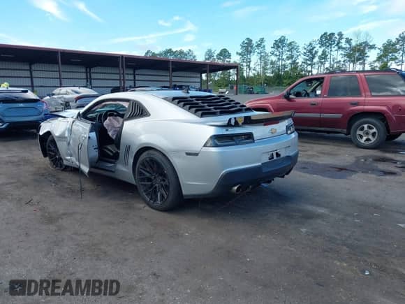 2015 Chevrolet Camaro SS с VIN 2G1FJ1EWXF9235488, выставлен на аукционе IAAI как лот 43271336 с пробегом 158 944 миль миль и . История ставок и продаж доступна на DreamBid. Изображение 3.