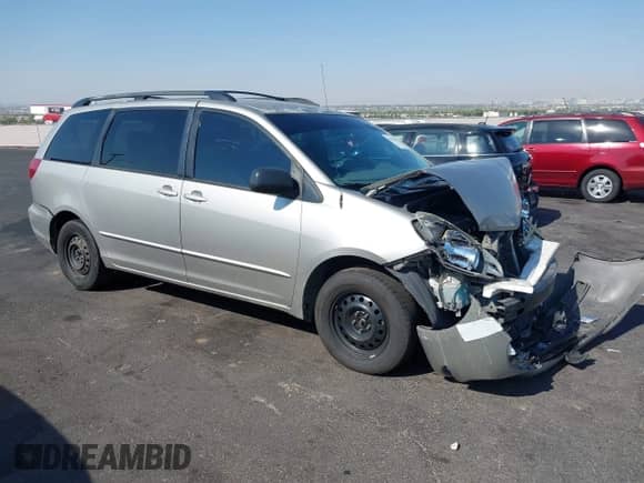 2005 Toyota Sienna CE with VIN 5TDZA23CX5S288782, listed as a IAAI auction lot 42991430 with 220,506 mi miles and . Bid and sale history available at DreamBid. Image 1.