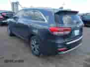 2017 Kia Sorento SX z VIN 5XYPKDA51HG241582, wystawiony jako IAAI lot #42769504 z przebiegiem 154 567 mil mil oraz . Historia ofert i sprzedaży dostępna na DreamBid. Obrazek 3.