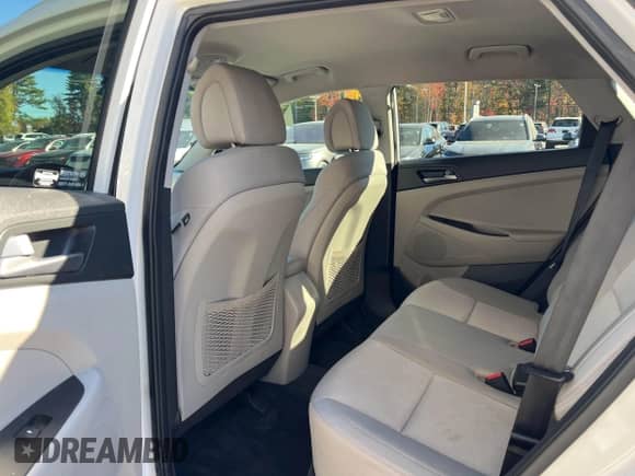 2017 Hyundai Tucson SE с VIN KM8J3CA43HU508042, выставлен на аукционе IAAI как лот 43488932 с пробегом 180 640 миль миль и . История ставок и продаж доступна на DreamBid. Изображение 8.