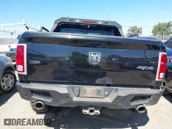 2018 Ram 1500 Laramie с VIN 1C6RR7NM1JS353488, выставлен на аукционе IAAI как лот 43147831 с пробегом 112 524 миль миль и . История ставок и продаж доступна на DreamBid. Изображение 16.