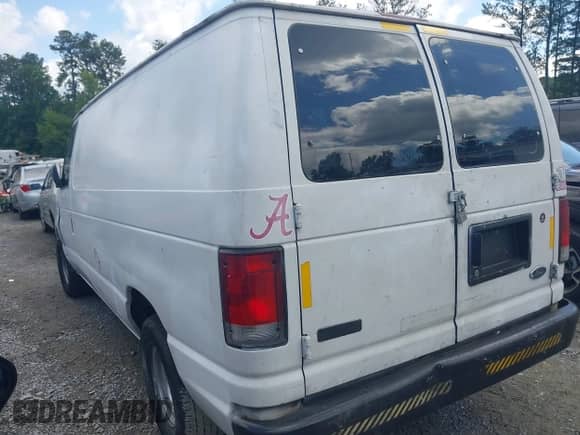 1999 Ford Econoline Cargo с VIN 1FTRE14W7XHC27761, выставлен на аукционе IAAI как лот 42319330 с пробегом 299 989 миль миль и . История ставок и продаж доступна на DreamBid. Изображение 3.