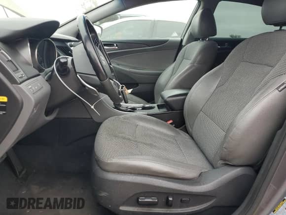 2011 Hyundai Sonata Limited с VIN 5NPEC4AB6BH317386, выставлен на аукционе Copart как лот 80579595 с пробегом 124 605 миль миль и Списание • Salvage title. История ставок и продаж доступна на DreamBid. Изображение 7.