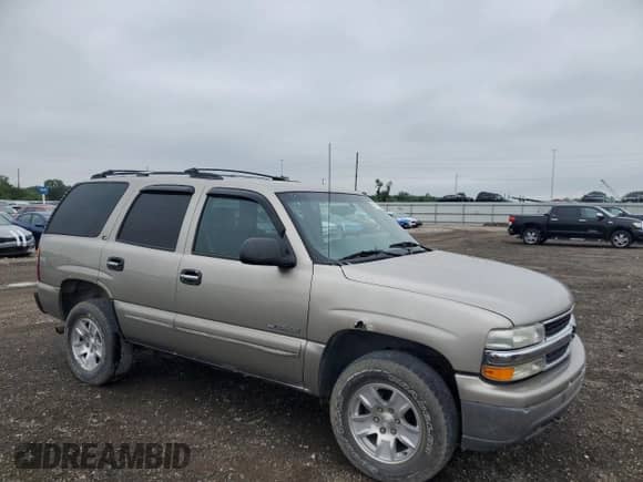 2000 Chevrolet Tahoe LS с VIN 1GNEK13T4YJ165350, выставлен на аукционе Copart как лот 57110095 с пробегом 237 432 миль миль и Списание • Salvage title. История ставок и продаж доступна на DreamBid. Изображение 4.