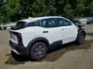 2025 Nissan Kicks S z VIN 3N8AP6BA9SL303779, wystawiony jako Copart lot #67385235 z przebiegiem 12 802 mil mil oraz Szkoda całkowita • Salvage title. Historia ofert i sprzedaży dostępna na DreamBid. Obrazek 3.