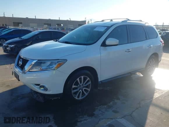 2015 Nissan Pathfinder SL z VIN 5N1AR2MN5FC711241, wystawiony jako IAAI lot #43459074 z przebiegiem 129 218 mil mil oraz . Historia ofert i sprzedaży dostępna na DreamBid. Obrazek 2.