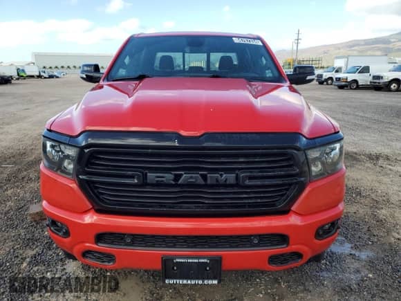 2021 Ram 1500 Big Horn with VIN 1C6RREFG1MN610200, listed as a Copart auction lot 84767334 with 61,999 mi miles and Clean title. Bid and sale history available at DreamBid. Image 5.