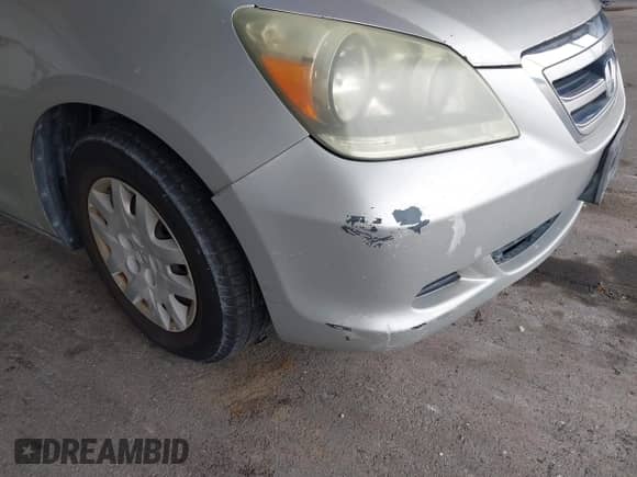 2005 Honda Odyssey LX with VIN 5FNRL38215B098907, listed as a IAAI auction lot 43233120 with 269,762 mi miles and . Bid and sale history available at DreamBid. Image 12.