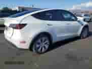 2020 Tesla Model Y Long Range z VIN 5YJYGDEE8LF035241, wystawiony jako Copart lot #85201715 z przebiegiem 60 134 mil mil oraz Szkoda całkowita • Salvage title. Historia ofert i sprzedaży dostępna na DreamBid. Obrazek 3.