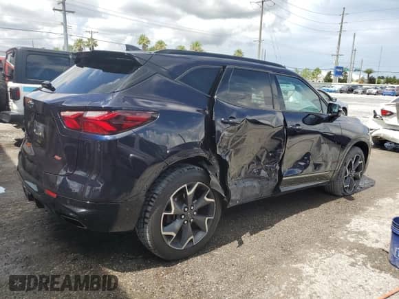 2020 Chevrolet Blazer RS с VIN 3GNKBKRS0LS533683, выставлен на аукционе Copart как лот 61723855 с пробегом 116 882 миль миль и Списание • Salvage title. История ставок и продаж доступна на DreamBid. Изображение 3.