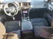 2014 Nissan Pathfinder S z VIN 5N1AR2MM4EC723354, wystawiony jako Copart lot #81950565 z przebiegiem 116 581 mil mil oraz Czysty tytuł • Clean title. Historia ofert i sprzedaży dostępna na DreamBid. Obrazek 8.