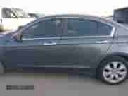 2009 Honda Accord EX z VIN 1HGCP36769A014959, wystawiony jako IAAI lot #42328233 z przebiegiem 130 666 mil mil oraz . Historia ofert i sprzedaży dostępna na DreamBid. Obrazek 14.