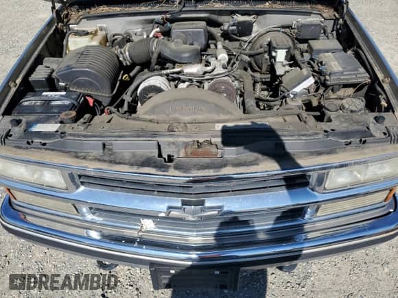 1999 Chevrolet Suburban с VIN 3GNFK16R8XG136339, выставлен на аукционе Copart как лот 55705555 с пробегом 145 130 миль миль и Списание • Salvage title. История ставок и продаж доступна на DreamBid. Изображение 12.