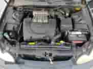 2002 Hyundai Sonata GLS z VIN KMHWF35H42A591337, wystawiony jako Copart lot #62079195 z przebiegiem 244 974 mil mil oraz Szkoda całkowita • Salvage title. Historia ofert i sprzedaży dostępna na DreamBid. Obrazek 11.