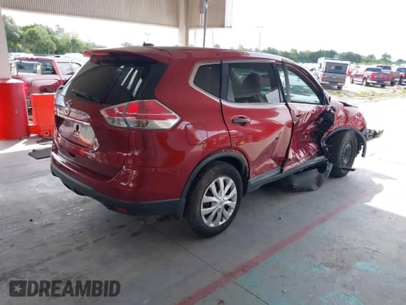 2016 Nissan Rogue SV with VIN 5N1AT2MN0GC774749, listed as a IAAI auction lot 43173621 with 185,777 mi miles and . Bid and sale history available at DreamBid. Image 4.