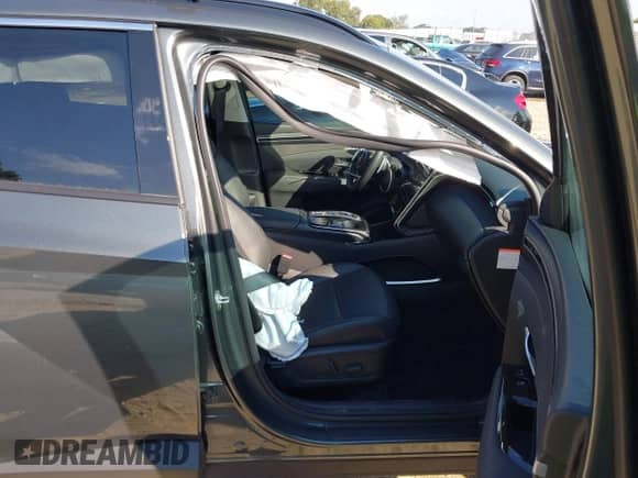 2024 Hyundai Tucson Limited с VIN KM8JECD11RU235356, выставлен на аукционе IAAI как лот 43135108 с пробегом 9 427 миль миль и . История ставок и продаж доступна на DreamBid. Изображение 5.