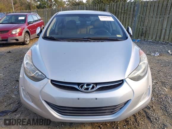 2013 Hyundai Elantra Limited z VIN 5NPDH4AE8DH245410, wystawiony jako IAAI lot #43468741 z przebiegiem 236 057 mil mil oraz . Historia ofert i sprzedaży dostępna na DreamBid. Obrazek 6.
