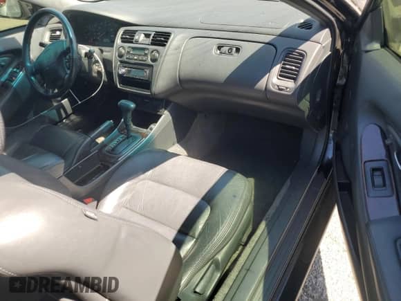 2000 Honda Accord EX with VIN 1HGCG2251YA008385, listed as a Copart auction lot 69882435 with 275,241 mi miles and Salvage title. Bid and sale history available at DreamBid. Image 8.