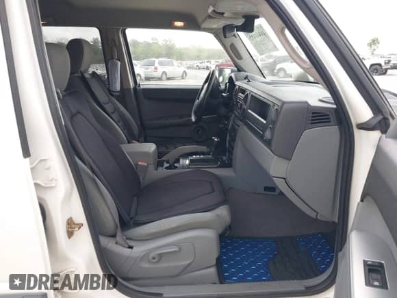2006 Jeep Commander with VIN 1J8HH48K76C229610, listed as a IAAI auction lot 41961432 with 160,971 mi miles and . Bid and sale history available at DreamBid. Image 5.