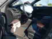 2019 Chrysler 300 S с VIN 2C3CCABG7KH515102, выставлен на аукционе IAAI как лот 43288095 с пробегом 97 099 миль миль и . История ставок и продаж доступна на DreamBid. Изображение 5.