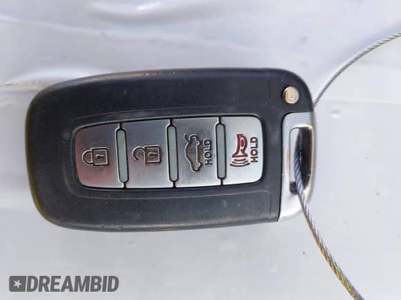 2012 Hyundai Sonata Limited с VIN 5NPEC4AC4CH393571, выставлен на аукционе IAAI как лот 42510310 с пробегом 239 103 миль миль и . История ставок и продаж доступна на DreamBid. Изображение 11.