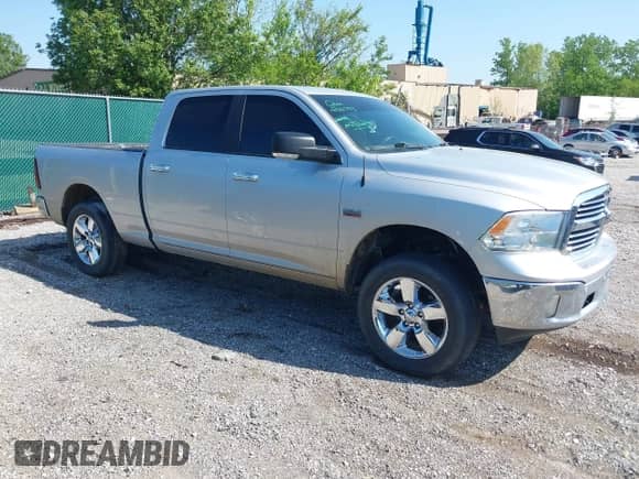 2017 Ram 1500 Big Horn with VIN 1C6RR7TT1HS646411, listed as a IAAI auction lot 42135824 with 121,373 mi miles and . Bid and sale history available at DreamBid. Image 1.