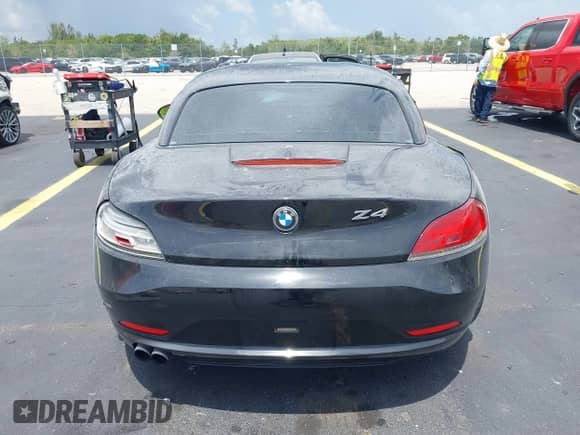 2013 BMW Z4 sDrive28i with VIN WBALL5C54DJ103959, listed as a IAAI auction lot 42371850 with 100,953 mi miles and . Bid and sale history available at DreamBid. Image 17.