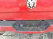 2013 Ram 1500 Express z VIN 1C6RR6FT6DS523896, wystawiony jako IAAI lot #43338595 z przebiegiem 257 199 mil mil oraz . Historia ofert i sprzedaży dostępna na DreamBid. Obrazek 18.