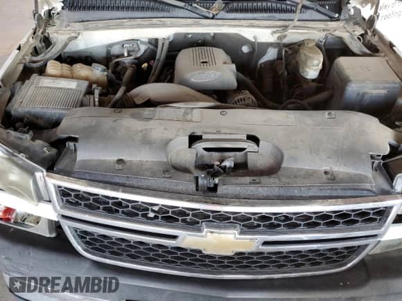 2007 Chevrolet Silverado 2500HD Work Truck с VIN 1GCHK29U47E194723, выставлен на аукционе Copart как лот 80280004 с пробегом 435 471 миль миль и Списание • Salvage title. История ставок и продаж доступна на DreamBid. Изображение 11.