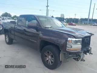 2016 Chevrolet Silverado 1500 LT z VIN 1GCVKREC6GZ221485, wystawiony jako IAAI lot #42993049 z przebiegiem 145 488 mil mil oraz . Historia ofert i sprzedaży dostępna na DreamBid. Obrazek 1.