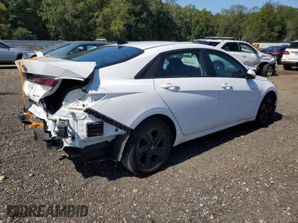 2021 Hyundai Elantra Blue with VIN KMHLM4AJ2MU010605, listed as a Copart auction lot 81260085 with 49,013 mi miles and Salvage title. Bid and sale history available at DreamBid. Image 3.